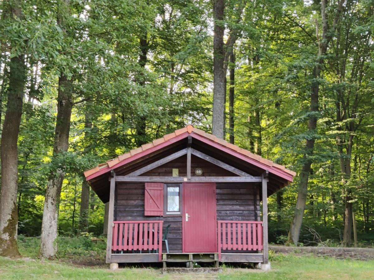 Camping Les Vosges Du Nord Oberbronn Eksteriør bilde