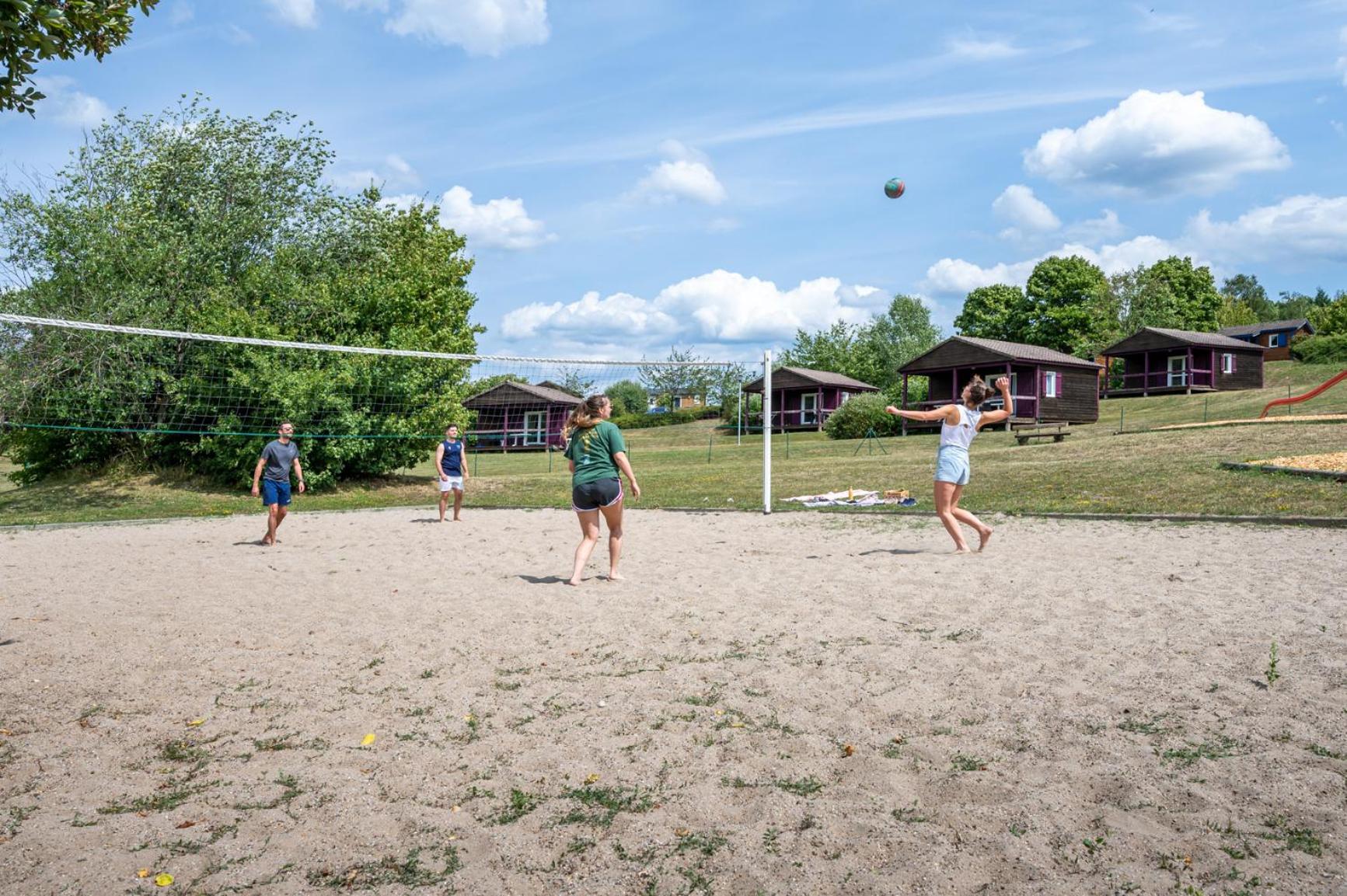 Camping Les Vosges Du Nord Oberbronn Eksteriør bilde