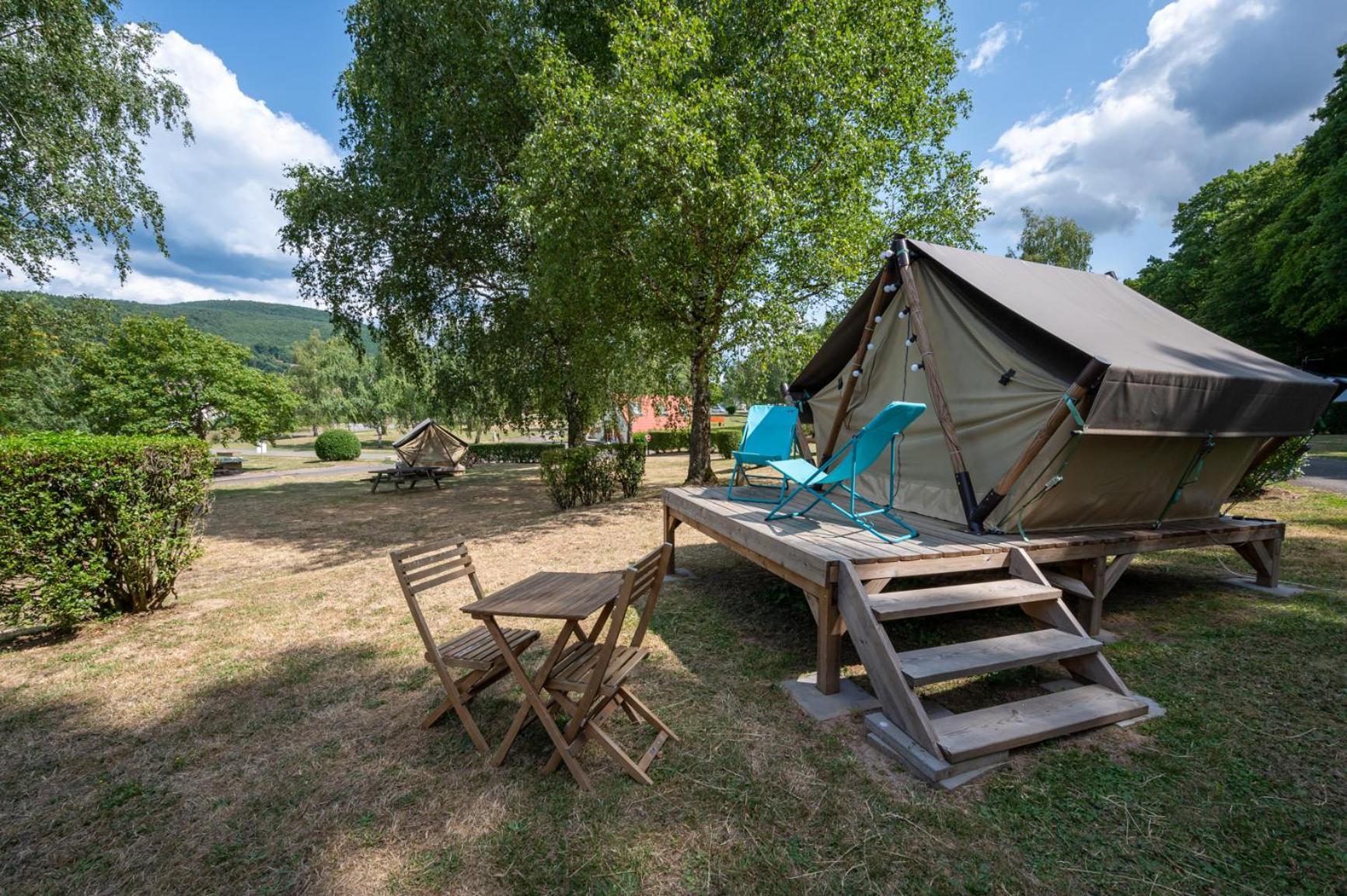 Camping Les Vosges Du Nord Oberbronn Eksteriør bilde