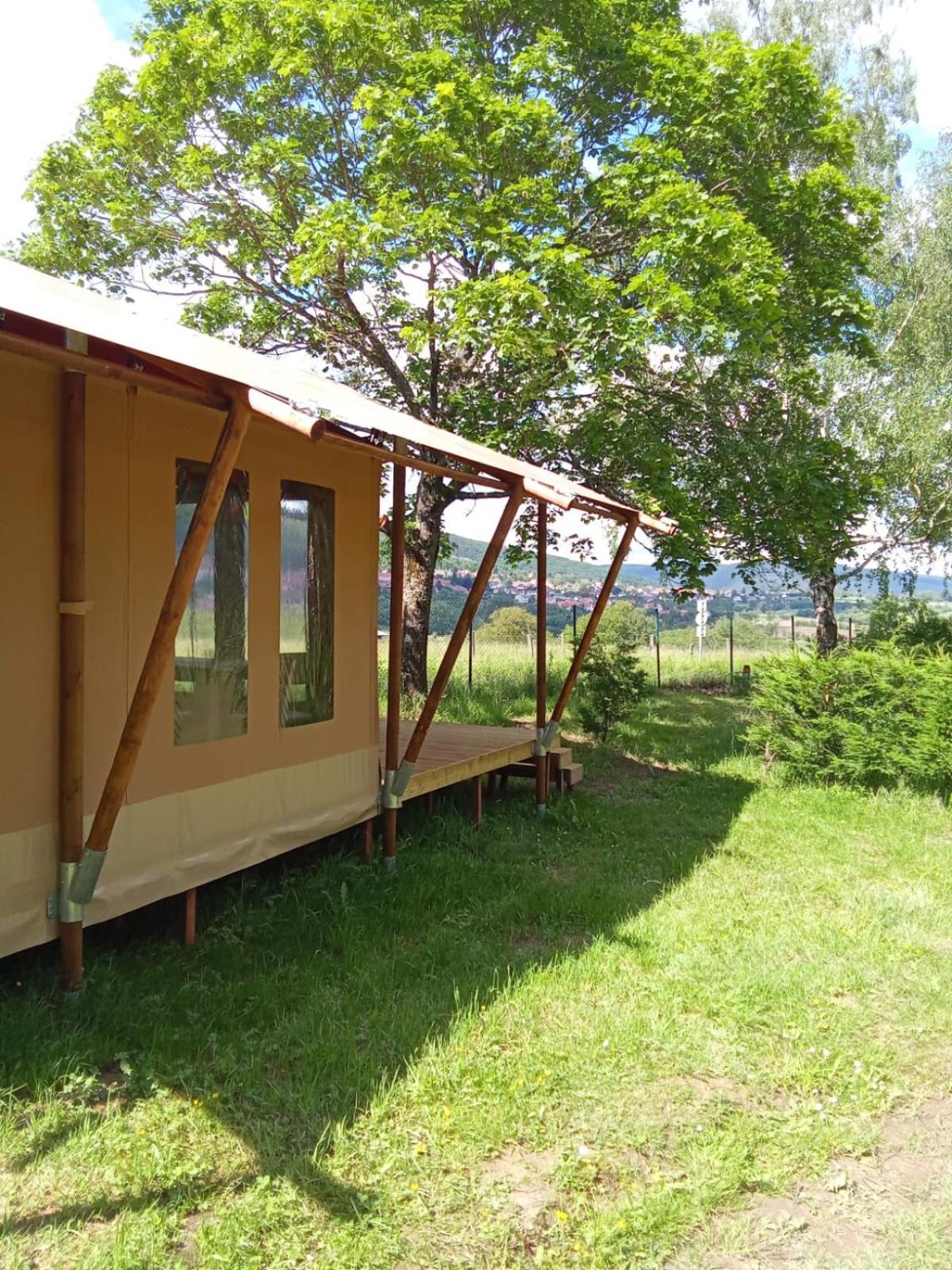Camping Les Vosges Du Nord Oberbronn Eksteriør bilde
